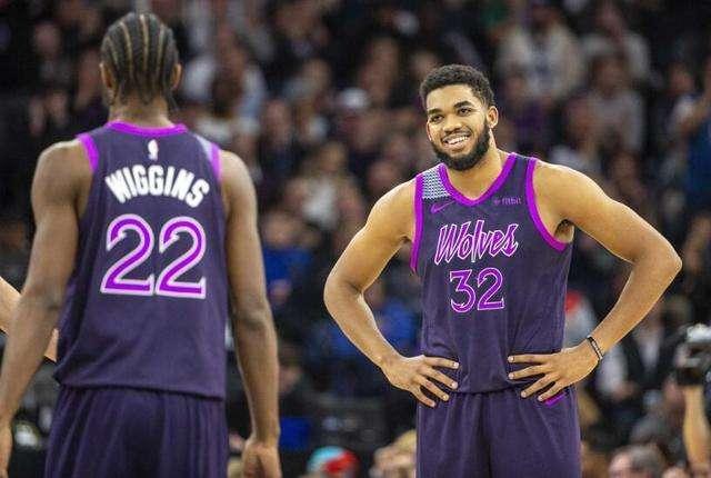 科尔：巴特勒很喜欢传球，他宁愿得到一个助攻而不是一次得分（科尔谈巴特勒：他更享受传球，宁愿拿助攻也不求得分）